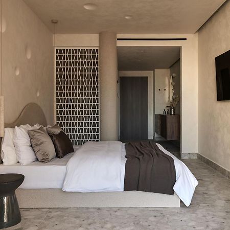 אדליאנוס קומפוס Uzenie All Suites Boutique Resort (Adults Only) מראה חיצוני תמונה